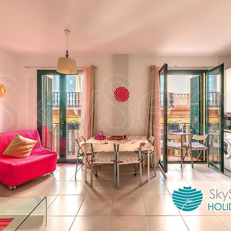 Skysea Holidays City Center Suites Málaga Dış mekan fotoğraf