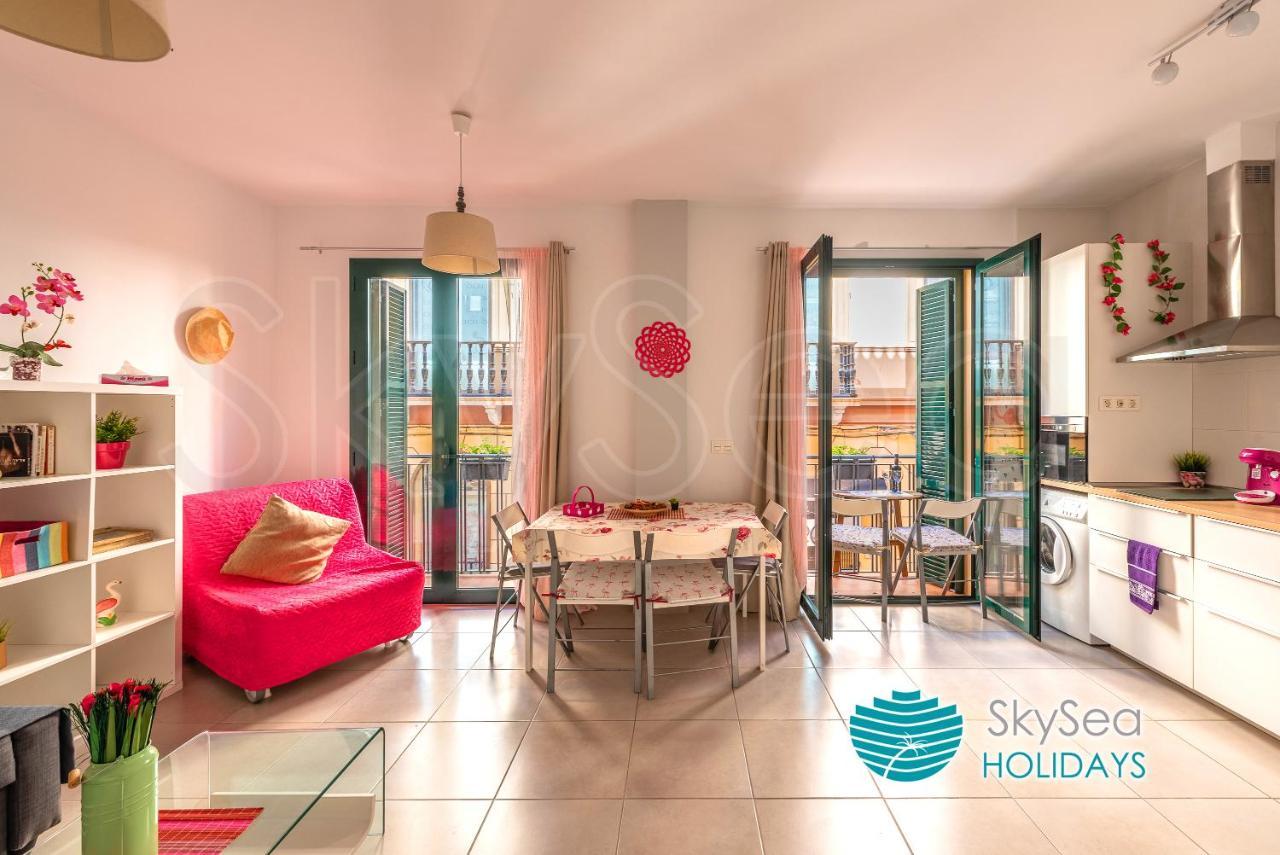 Skysea Holidays City Center Suites Málaga Dış mekan fotoğraf