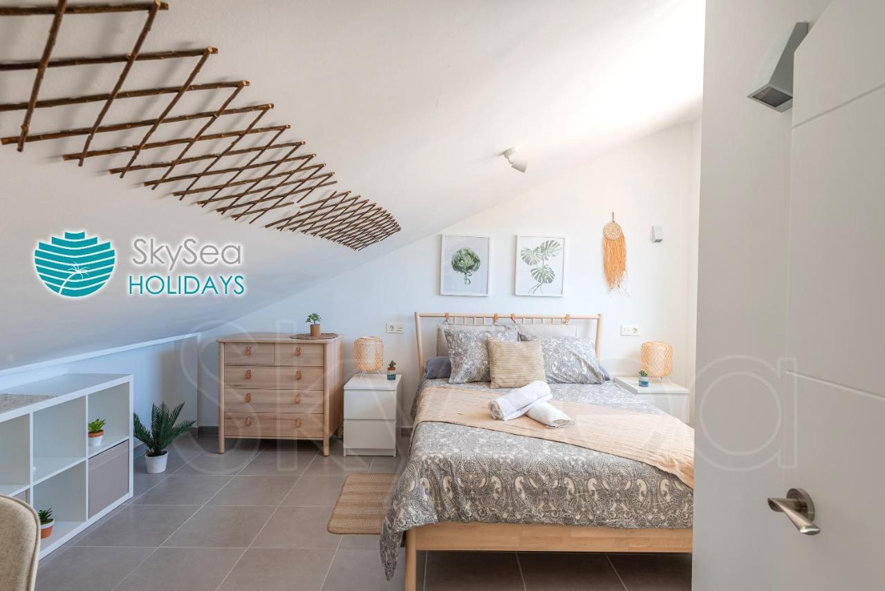 Skysea Holidays City Center Suites Málaga Dış mekan fotoğraf