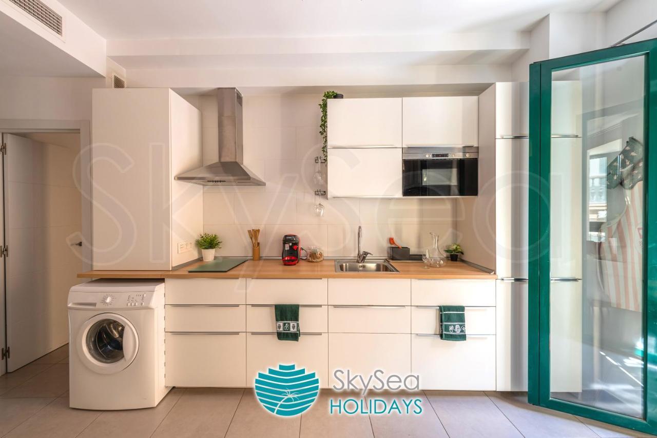 Skysea Holidays City Center Suites Málaga Dış mekan fotoğraf