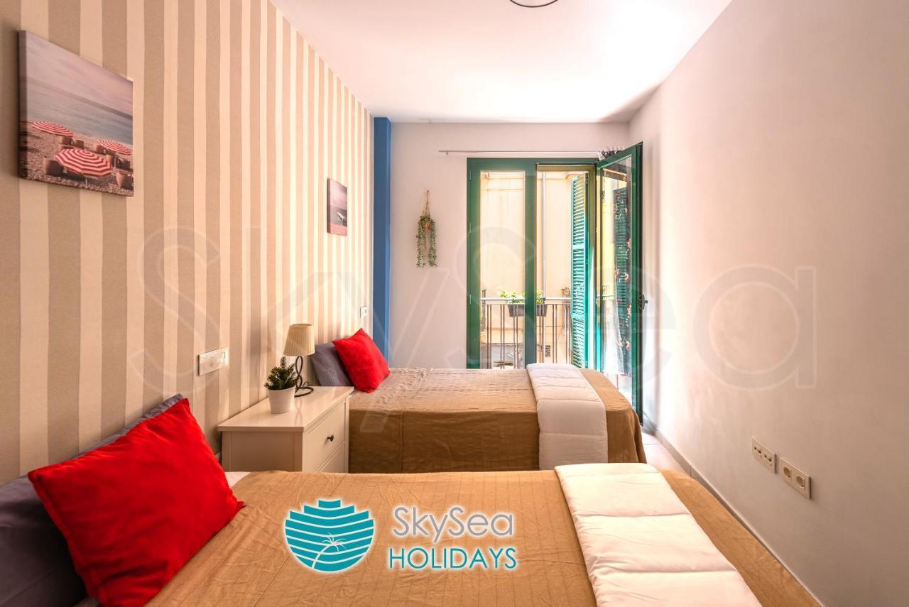 Skysea Holidays City Center Suites Málaga Dış mekan fotoğraf
