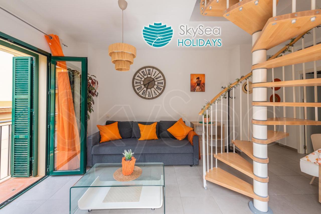 Skysea Holidays City Center Suites Málaga Dış mekan fotoğraf