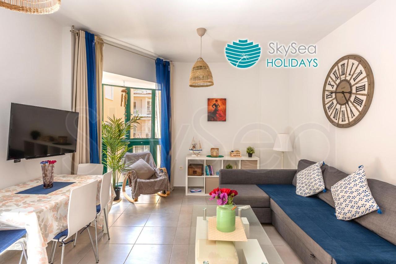 Skysea Holidays City Center Suites Málaga Dış mekan fotoğraf