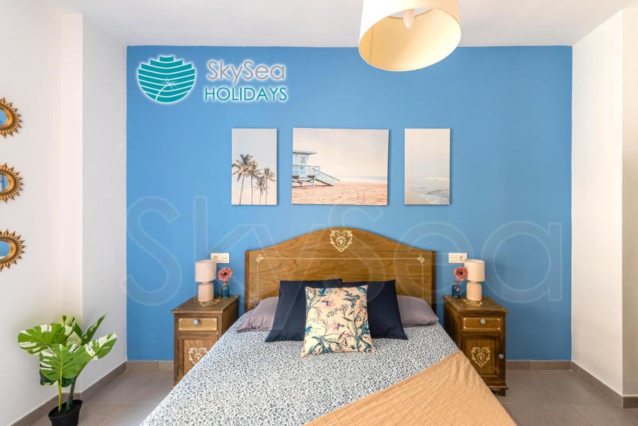 Skysea Holidays City Center Suites Málaga Dış mekan fotoğraf